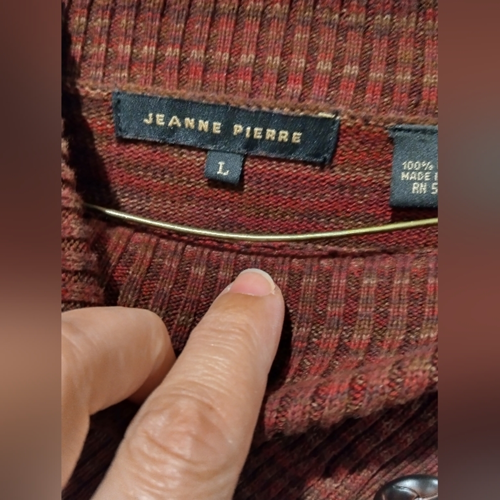 Rust Sweater with Button Detail - Picture 3 of 6